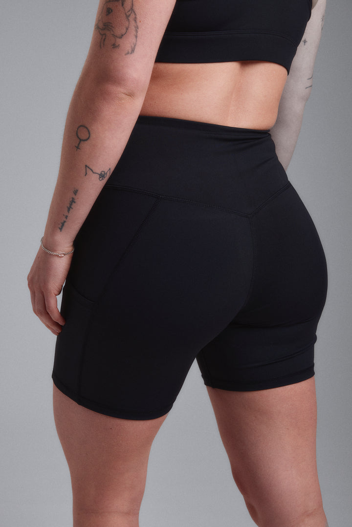 Essential Midi Shorts